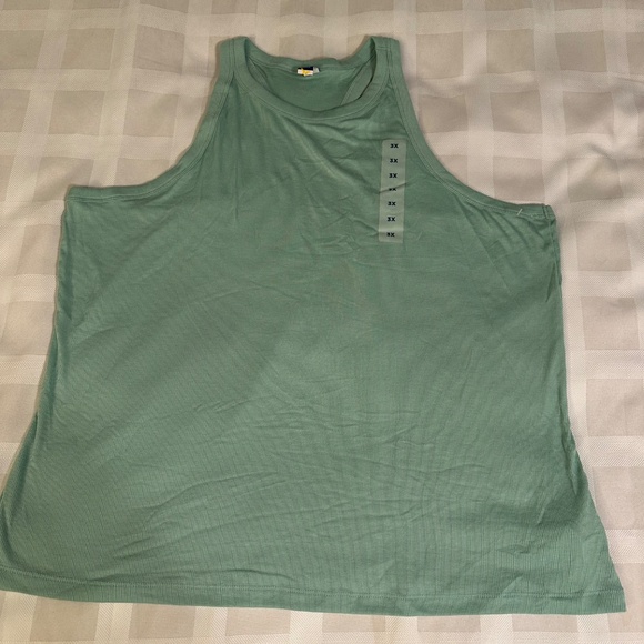 Tank top bundle! - Picture 10 of 14